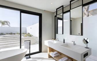 Hotel D´Andrea Lagoon - jacuzzi v izbe PREMIUM - letecky zájazd CK Turancar - Marmari, Kos