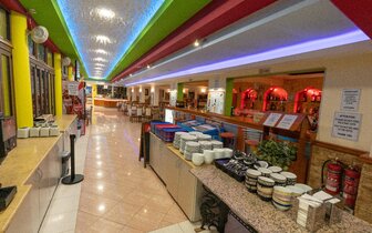 Grecian Fantasia resort - reštaurácia - letecký zájazd CK Turancar - Rodos, Faliraki Grecian Fantasia resort - reštaurácia - letecký zájazd CK Turancar - Rodos, Faliraki