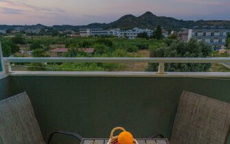 Grecian Fantasia resort - výhľad z izby - letecký zájazd CK Turancar - Rodos, Faliraki Grecian Fantasia resort - výhľad z izby - letecký zájazd CK Turancar - Rodos, Faliraki