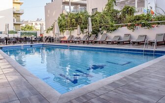 Pela Maria - bazén - letecký zájazd CK Turancar - Kréta, Hersonissos 