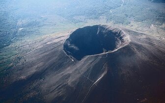 CK Turancar, Letecký poznávací zájazd, Kampánia a zázračná Ischia, Vezuv