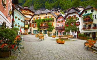 CK Turancar, poznávacie zájazdy autobusom, Rakúske jazerá a Hallstatt, Gmunden, Hallstatt - námestie CK Turancar, poznávacie zájazdy autobusom, Rakúske jazerá a Hallstatt, Gmunden, Hallstatt - námestie