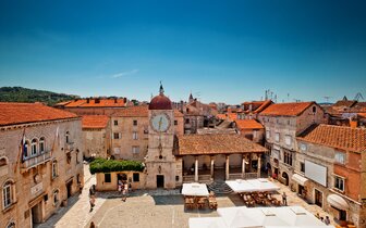CK Turancar, poznávacie zájazdy autobusom, Národné parky a poklady Jadranu - Chorvátsko a Bosna a Hercegovina, Trogir