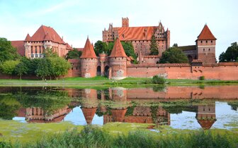 CK Turancar, letecký poznávací zájazd, Poľsko - baltské pobrežie, Malbork castle