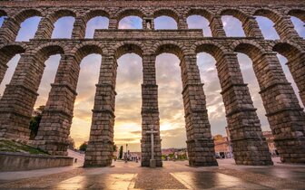 CK Turancar, Letecký poznávací zájazd, Katalánsko a poklady UNESCO,Segovia, Aquadukt