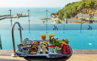 Mylome Luxury Hotel & Spa - izba s priamym vstupom do bazéna - letecký zájazd CK Turancar - Turecko, Okurcalar