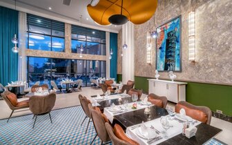 Mylome Luxury Hotel & Spa - a la carte reštaurácia - letecký zájazd CK Turancar - Turecko, Okurcalar