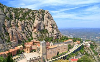 CK Turancar, Letecké poznávacie zájazdy, Španielsko, Barcelona, Girona a Montserrat s kúpaním, Monsterrat