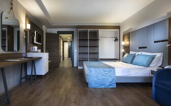 Eftalia Ocean Hotel - izba - letecký zájazd CK Turancar - Turecko, Türkler