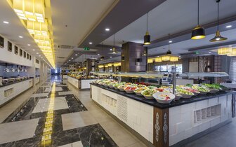 Eftalia Ocean Hotel - bufetové stoly - letecký zájazd CK Turancar - Turecko, Türkler