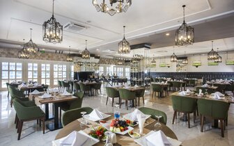 Eftalia Ocean Hotel - a la carte reštaurácia - letecký zájazd CK Turancar - Turecko, Türkler