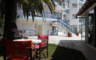 Aparthotel Marialena - exteriér - letecký zájazd CK Turancar - Grécko, Thasos,Potos