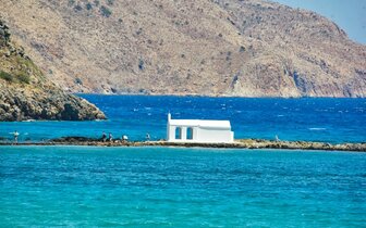 Summer Beach - výhľad z pláže - letecký zájazd CK Turancar - Kréta, Georgioupoli