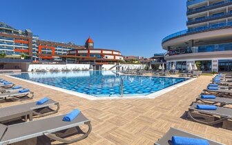 Lonicera Premium - bazén - letecký zájazd CK Turancar - Turecko, Türkler