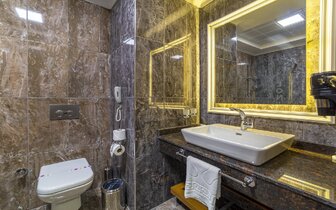 Lonicera Premium - kúpeľňa - letecký zájazd CK Turancar - Turecko, Türkler