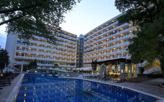 Grand hotel Nirvana - hotel - letecký a autobusový zájazd CK Turancar - Bulharsko, Slnečné Pobrežie