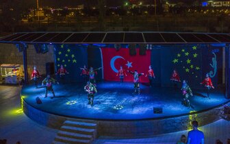 Eftalia Village Hotel - amfiteáter - letecký zájazd CK Turancar - Turecko, Avsallar