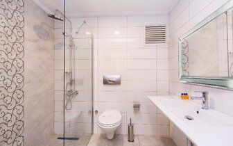 Eftalia Village Hotel - kúpeľňa - letecký zájazd CK Turancar - Turecko, Avsallar