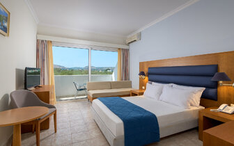 Hotel Lydia Maris Resort - dvojlôžková izba s výhľadom na bazén - letecký zájazd CK Turancar - Kolymbia, Rodos