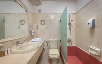 Hotel Lydia Maris Resort - kúpelňa - letecký zájazd CK Turancar - Kolymbia, Rodos