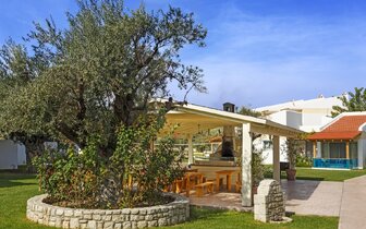 Hotel Lydia Maris Resort - pizza kútik - letecký zájazd CK Turancar - Kolymbia, Rodos