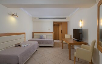 Hotel Lindos Royal Resort - rodinná suita - letecký zájazd CK Turancar - Vlycha, Lindos, Rodos
