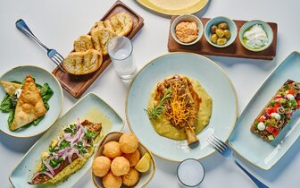 Hotel Lindos Royal Resort - reštaurácia - letecký zájazd CK Turancar - Vlycha, Lindos, Rodos