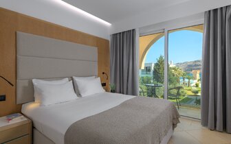 Hotel Lindos Royal Resort - suita s výhľadom do záhrady - letecký zájazd CK Turancar - Vlycha, Lindos, Rodos