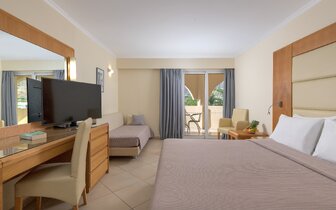 Hotel Lindos Royal Resort - dvojlôžková s bočným výhľadom na more - letecký zájazd CK Turancar - Vlycha, Lindos, Rodos
