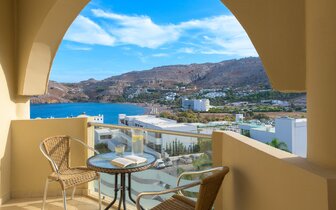 Hotel Lindos Royal Resort - výhľad z izby - letecký zájazd CK Turancar - Vlycha, Lindos, Rodos