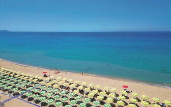 Hotel Mimose Beach Village - pláž - letecký zájazd CK Turancar - Sardínia, Badesi