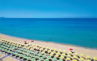 Hotel Mimose Beach Village - pláž - letecký zájazd CK Turancar - Taliansko - Sardínia