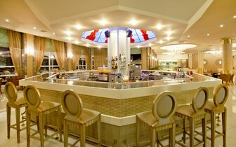 Hotel Kipriotis Village Resort - lobby bar - letecky zájazd CK Turancar - Kos, Psalidi
