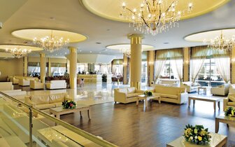 Hotel Kipriotis Village Resort - lobby bar - letecky zájazd CK Turancar - Kos, Psalidi