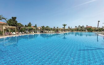 Hotel Kipriotis Village Resort - bazén - letecky zájazd CK Turancar - Kos, Psalidi