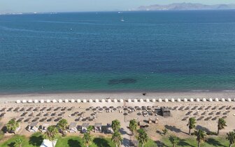 Hotel Kipriotis Village Resort - pláž - letecky zájazd CK Turancar - Kos, Psalidi