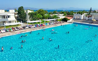 Hotel Kipriotis Village Resort - hotelový rezort a bazén - letecky zájazd CK Turancar - Kos, Psalidi