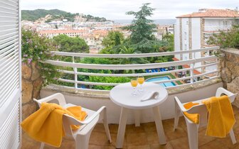 Hotel Neptuno Tossa  - balkón - letecký zájazd CK Turancar - Španielsko, Tossa de Mar