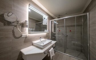 Laguna Beach Alya - kúpeľňa - letecký zájazd CK Turancar - Turecko, Okurcalar