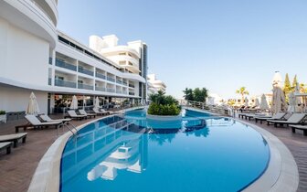 Laguna Beach Alya - bazén - letecký zájazd CK Turancar - Turecko, Okurcalar