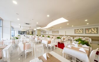 Laguna Beach Alya - reštaurácia - letecký zájazd CK Turancar - Turecko, Okurcalar