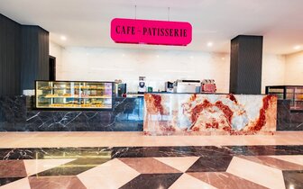 Granada Luxury Red- cukráreň - letecký zájazd CK Turancar - Turecko, Avsallar