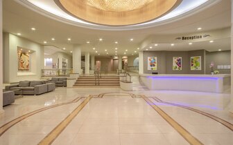 Hotel Sol By Melia Cosmopolitan Rhodes - recepcia - letecký zájazd CK Turancar - Ixia, Rodos Hotel Sol By Melia Cosmopolitan Rhodes - recepcia - letecký zájazd CK Turancar - Ixia, Rodos