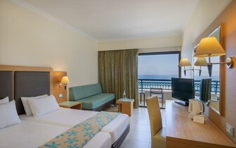 Hotel Sol By Melia Cosmopolitan Rhodes - dvojlôžková izba sea view- letecký zájazd CK Turancar - Ixia, Rodos Hotel Sol By Melia Cosmopolitan Rhodes - dvojlôžková izba sea view- letecký zájazd CK Turancar - Ixia, Rodos
