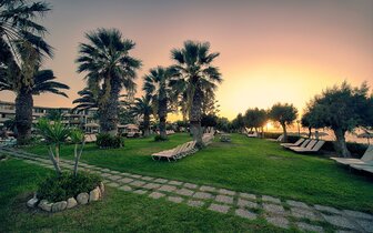 Hotel D´Andrea Mare beach - záhrada - letecký zájazd CK Turancar - Ialyssos, Rodos