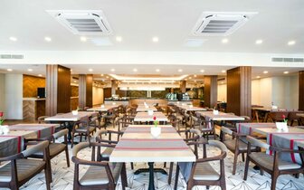 Orfeus Armin - reštaurácia - letecký zájazd CK Turancar - Turecko, Colakli