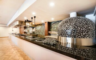 Orfeus Armin - reštaurácia - letecký zájazd CK Turancar - Turecko, Colakli