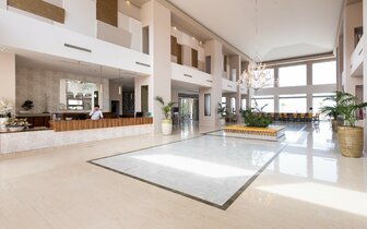 Hotel Kresten Royal Euphoria - vstupná hala s recepciou - letecký zájazd CK Turancar - Kallithea, Rodos