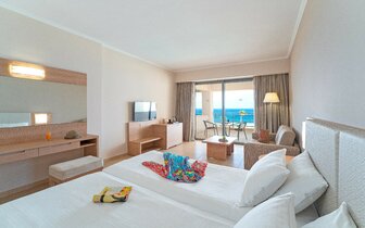 Hotel Kresten Royal Euphoria - superior dvojlôžková izba s výhľadom na more - letecký zájazd CK Turancar - Kallithea, Rodos