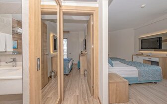 Hotel Meryan - izba - letecký zájazd CK Turancar - Turecko, Okurcalar